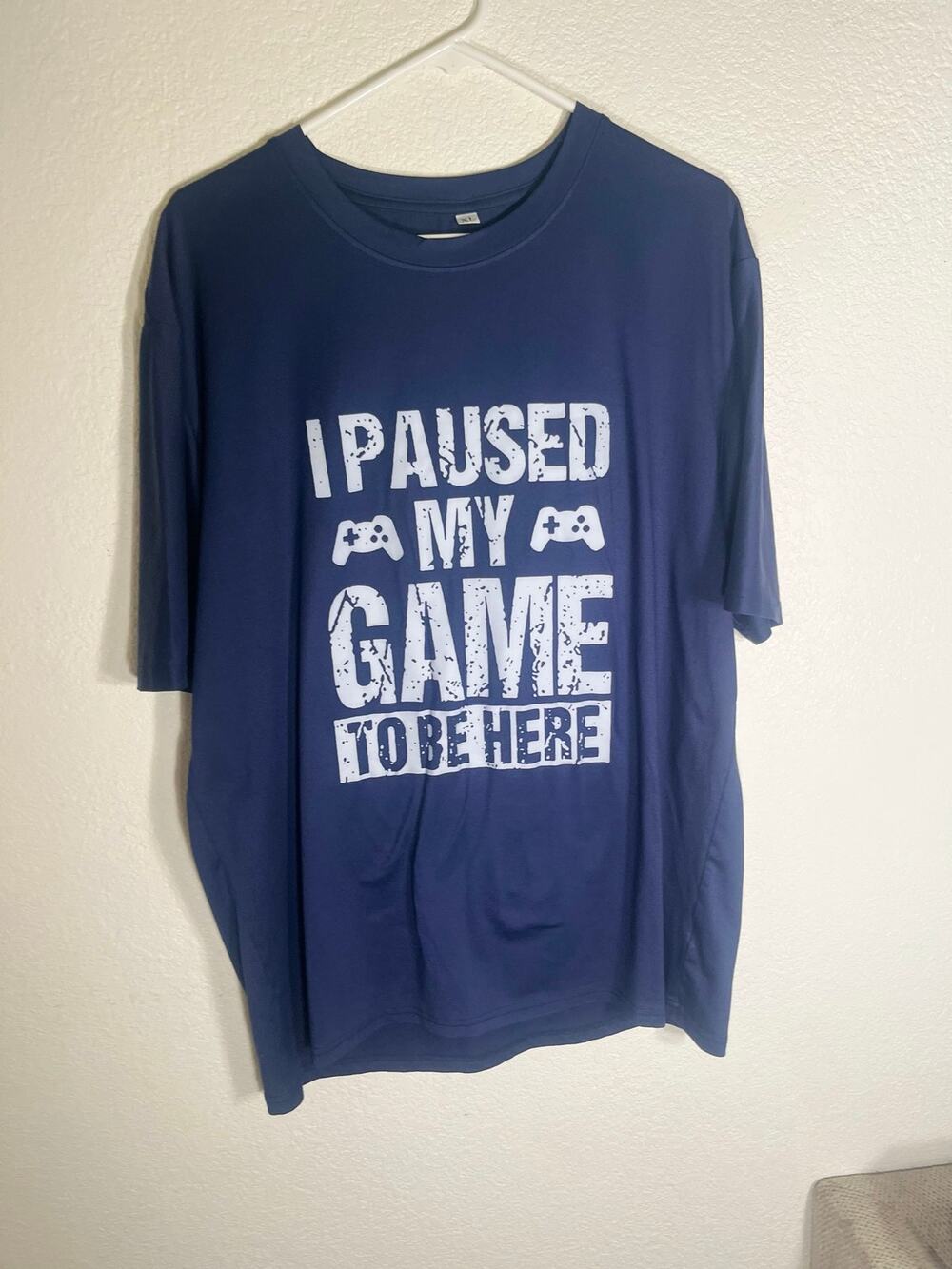 Gaming XL men's blue T-shirt w/graphic design-used good